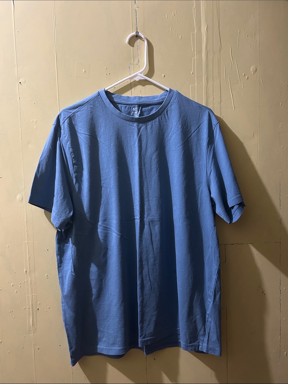Essentials No 7: THE T-SHIRT